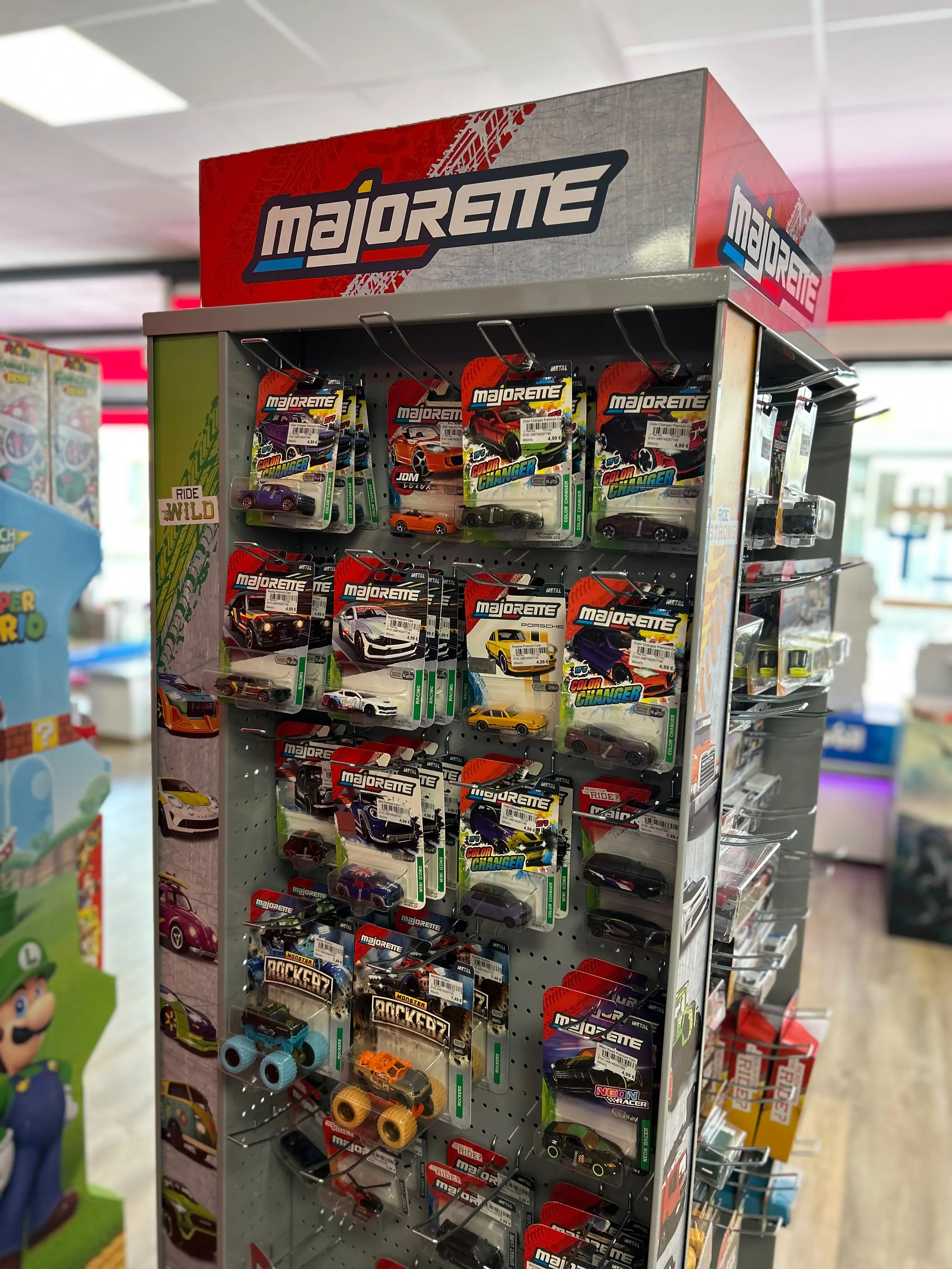 Majorette-Ständer mit Modellautos